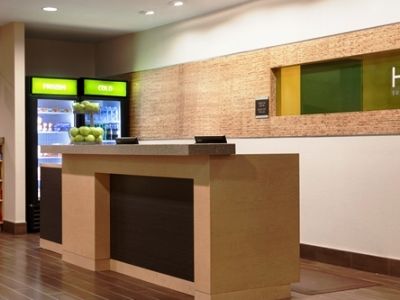 Hotel Home2 By Hilton